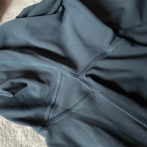 Lululemon train times leggings - Picture 4 of 5